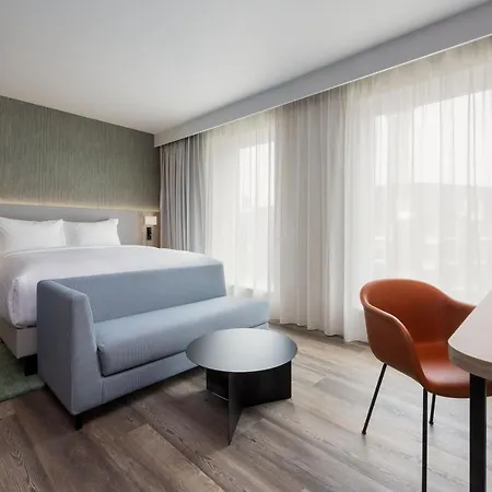 By Marriott Paris Charles De Gaulle Airport 4*
