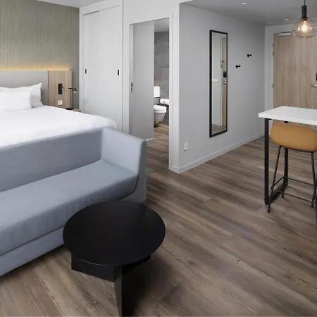 Hotel By Marriott Paris Charles De Gaulle Airport