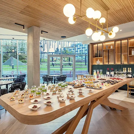 By Marriott Paris Charles De Gaulle Airport 4* Roissy-en-France