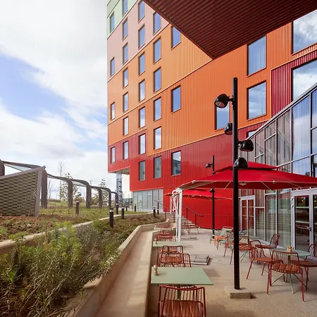 Hotel By Marriott Paris Charles De Gaulle Airport 4*