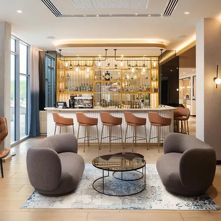 Hotel By Marriott Paris Charles De Gaulle Airport