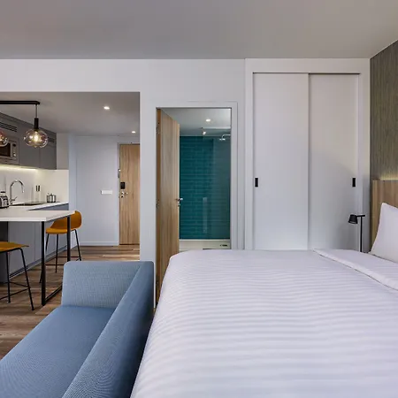 By Marriott Paris Charles De Gaulle Airport 4*