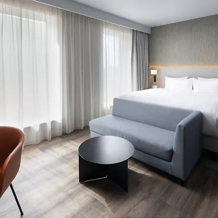 Hotel By Marriott Paris Charles De Gaulle Airport 4*