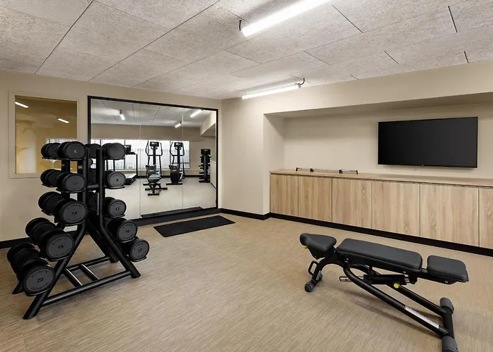 By Marriott Paris Charles De Gaulle Airport