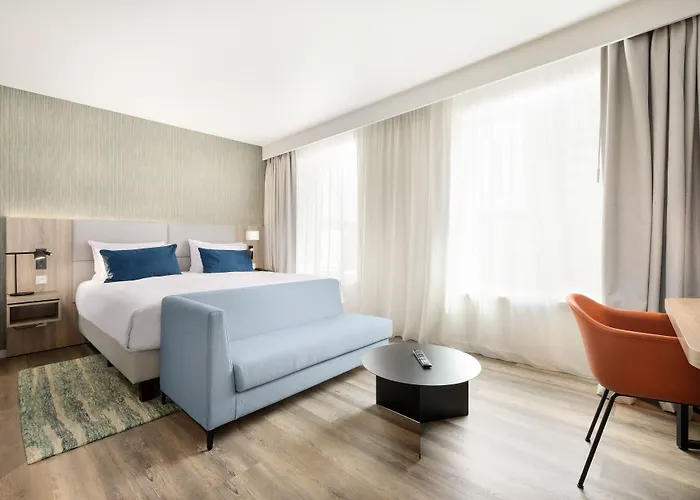 By Marriott Paris Charles De Gaulle Airport