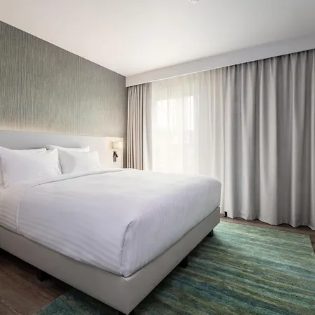 By Marriott Paris Charles De Gaulle Airport 호텔
